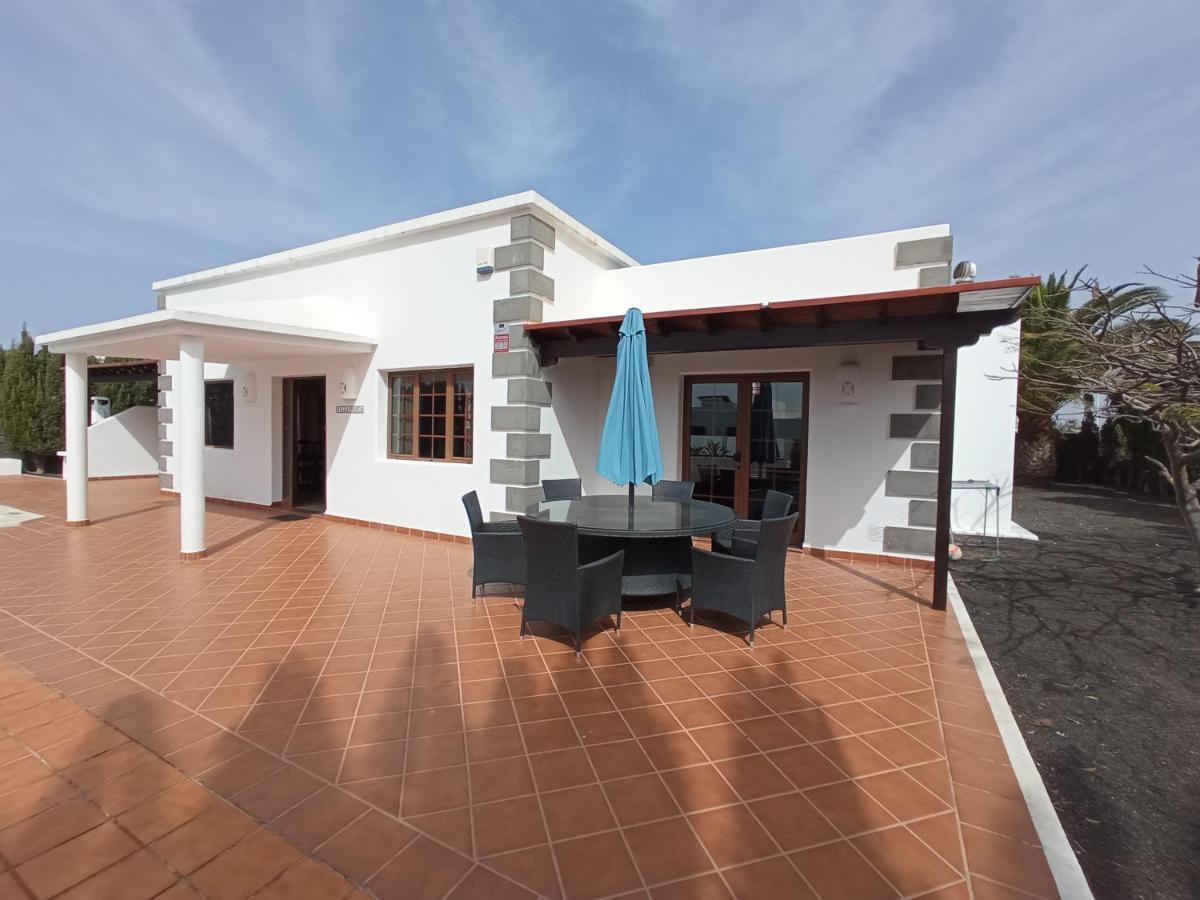 Villa Marta Playa Blanca  Luaran gambar